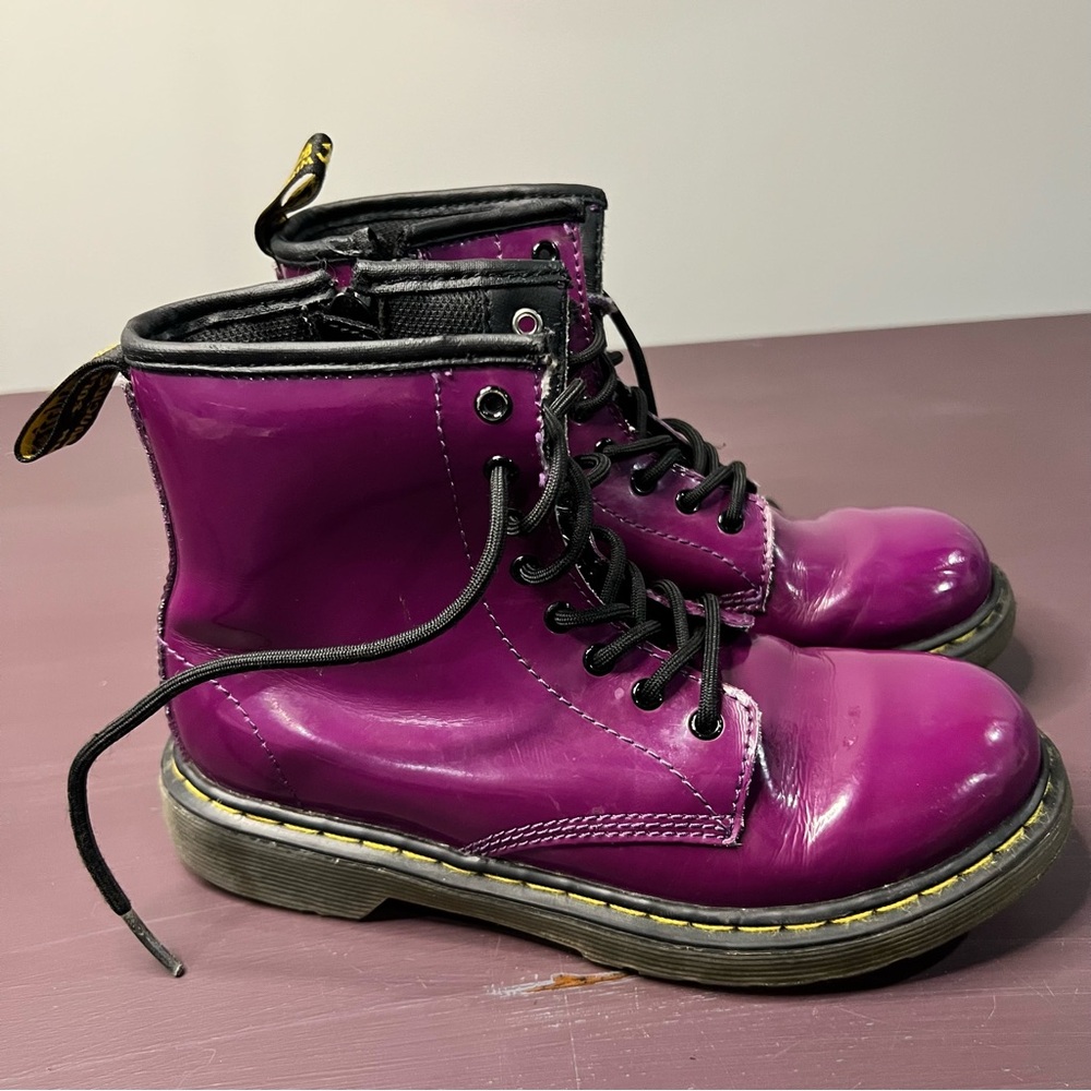 Dr. Martens 1460 Delaney Purple Boots Patent Leather Lace Up Side Zip - Picture 4 of 9